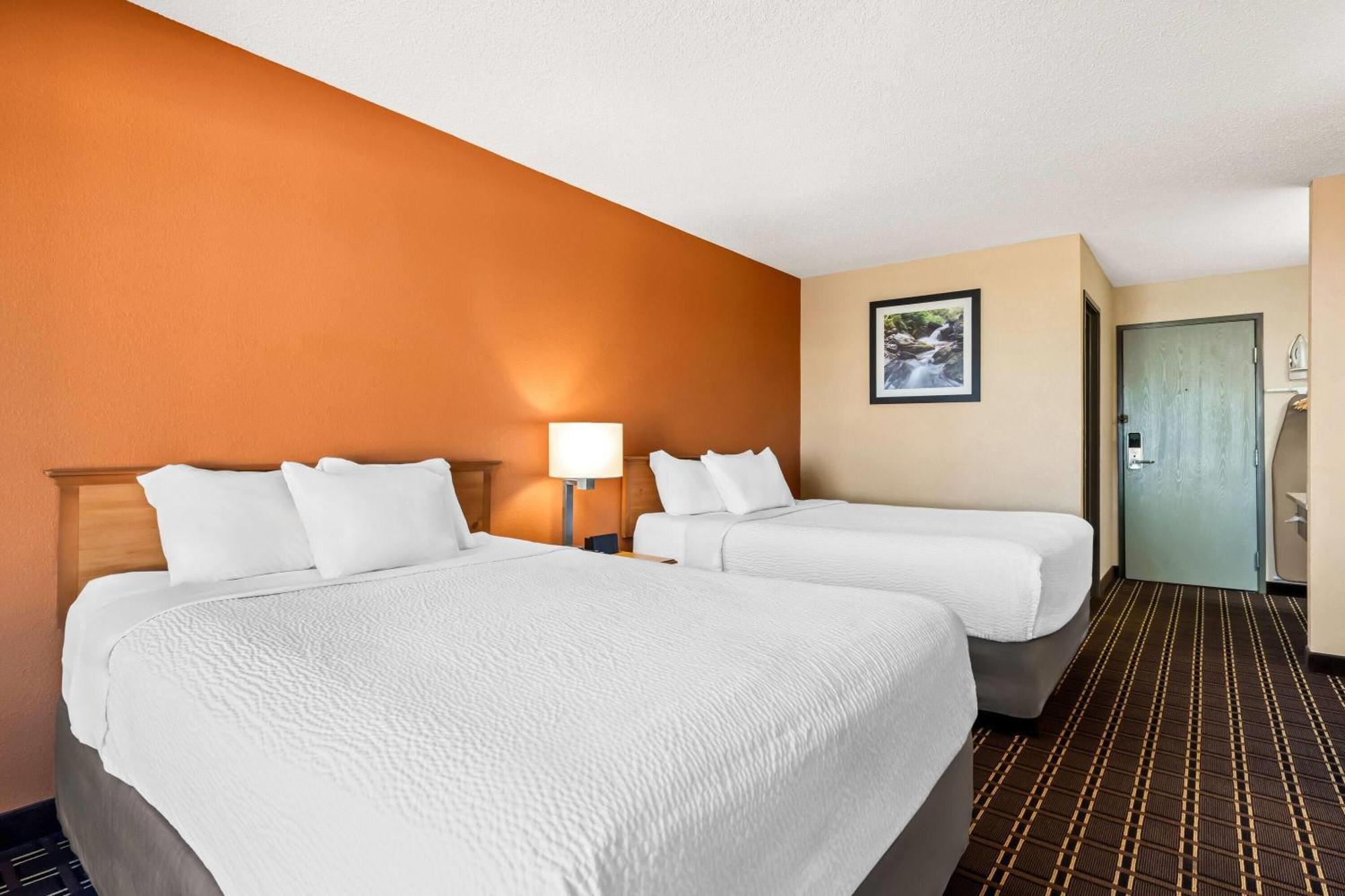 Days Inn By Wyndham Black River Falls - Access To Atv Trail Exterior foto